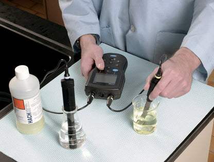 Hach IntelliCAL CDC401 Laboratory 4-Poles Graphite Conductivity Cell, 1 m Cable SKU: CDC40101 Hach